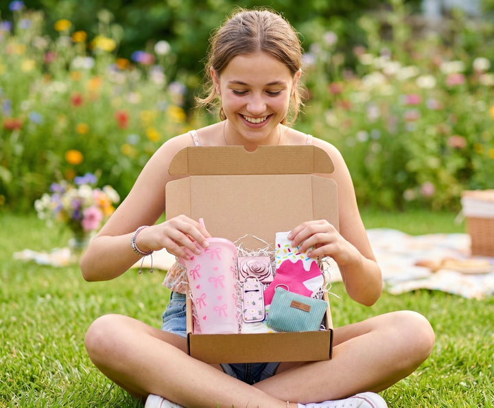 Summer Mini Hamper Gift Box – Cute Summer Self Care Gift UK