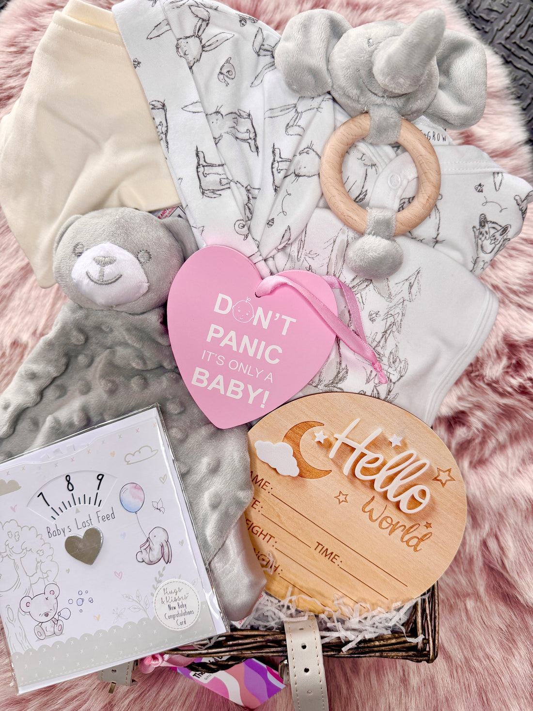 New Baby Gift Hamper – Luxury Baby Shower & Newborn Box UK