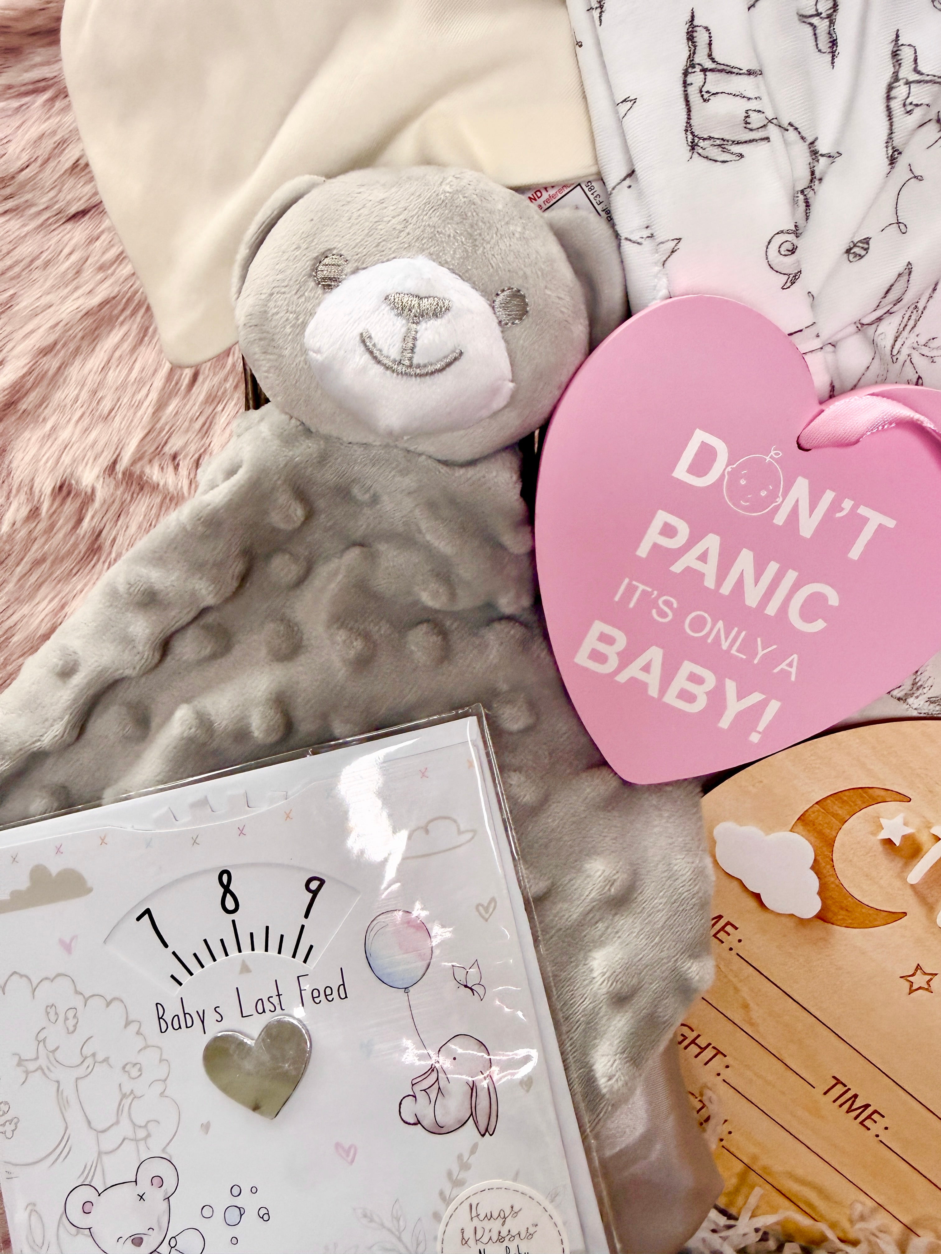 New Baby Gift Hamper – Luxury Baby Shower & Newborn Box UK