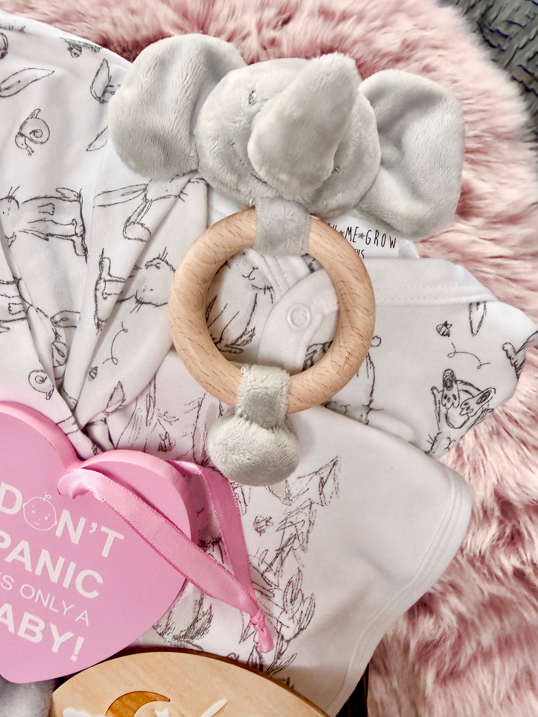 New Baby Gift Hamper – Luxury Baby Shower & Newborn Box UK