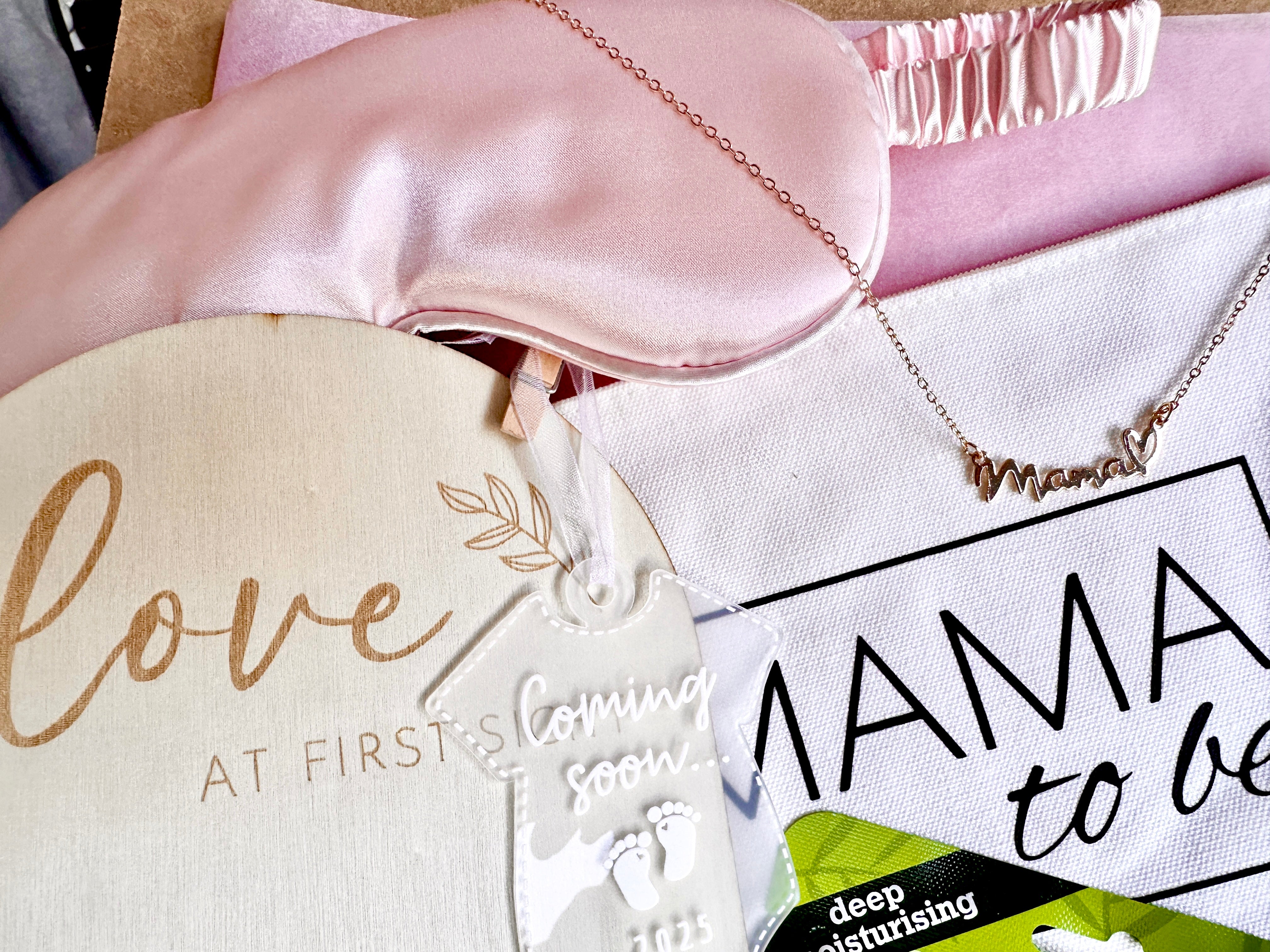 Mum to Be Pregnancy Gift Set Hamper