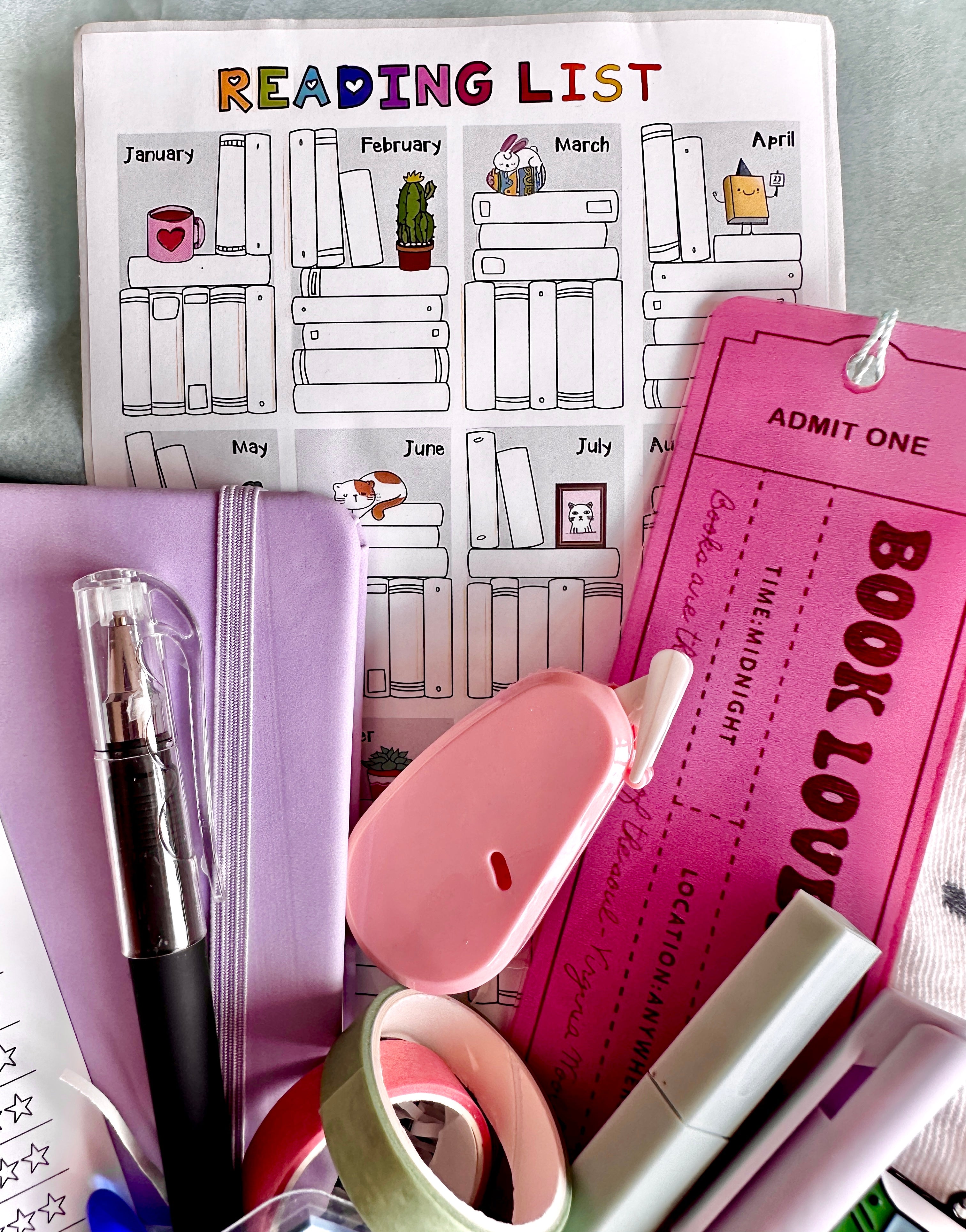 Book Lover’s Gift Box