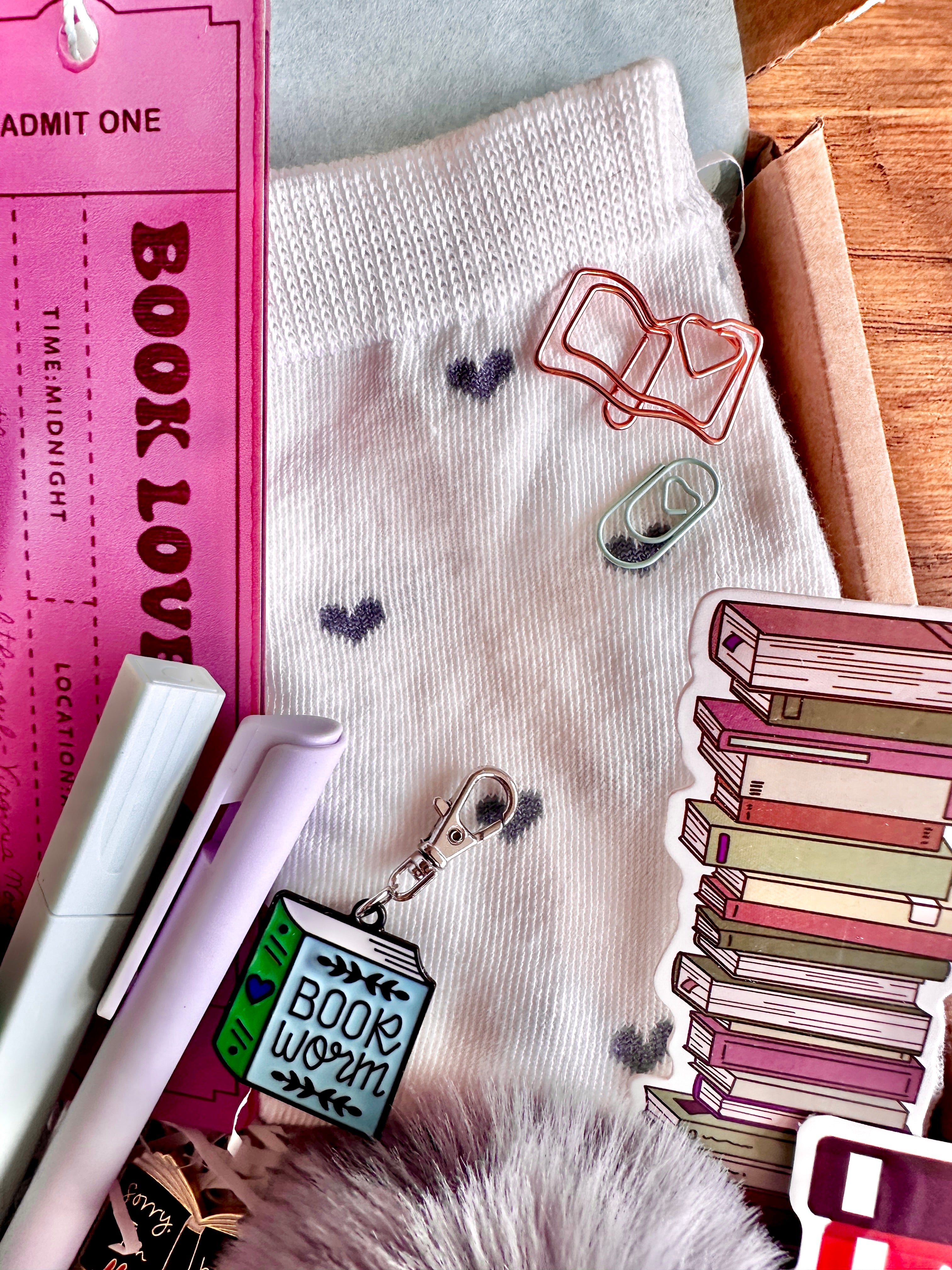 Book Lover’s Gift Box