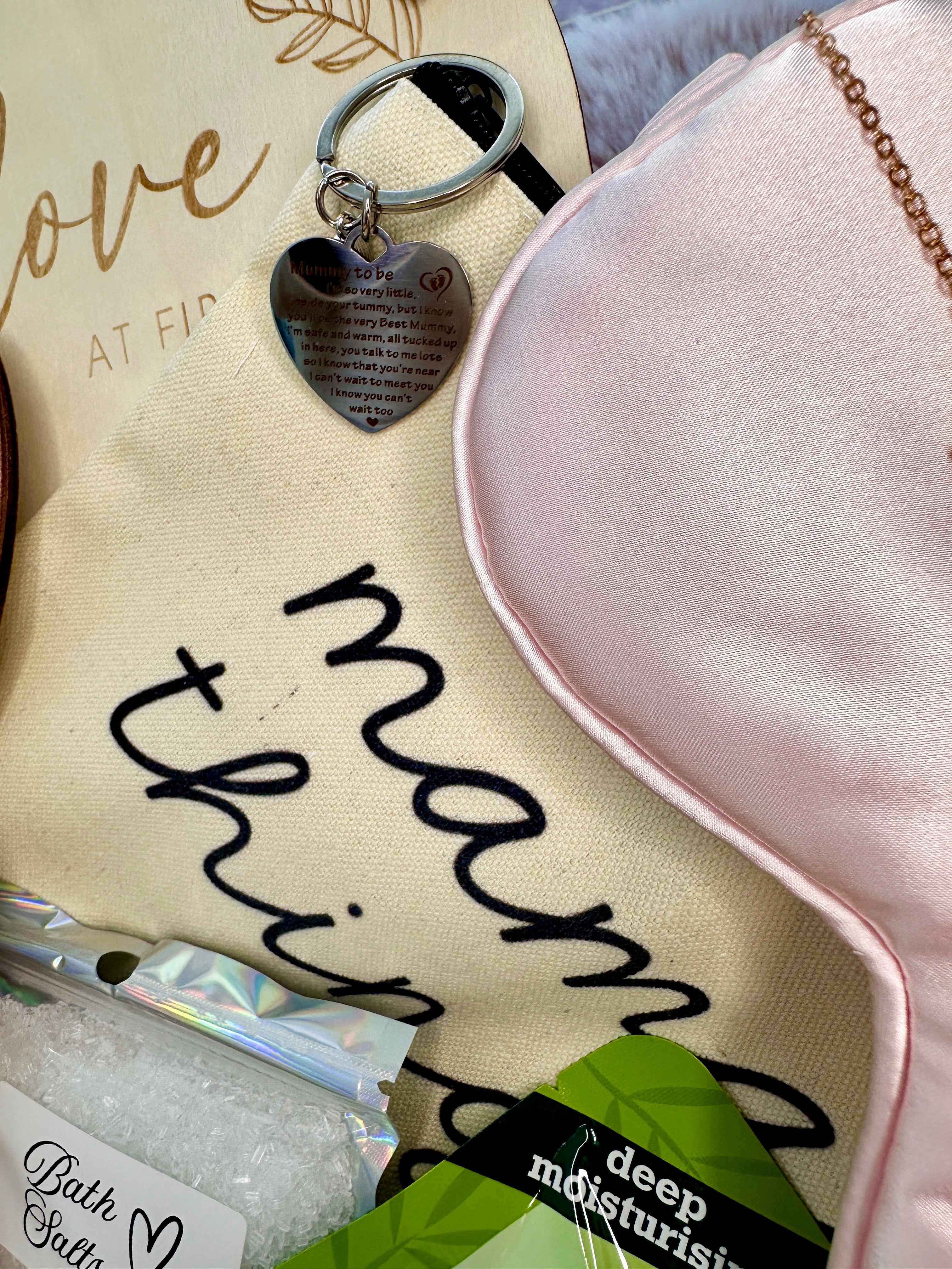 Mum to Be Pregnancy Gift Set Hamper