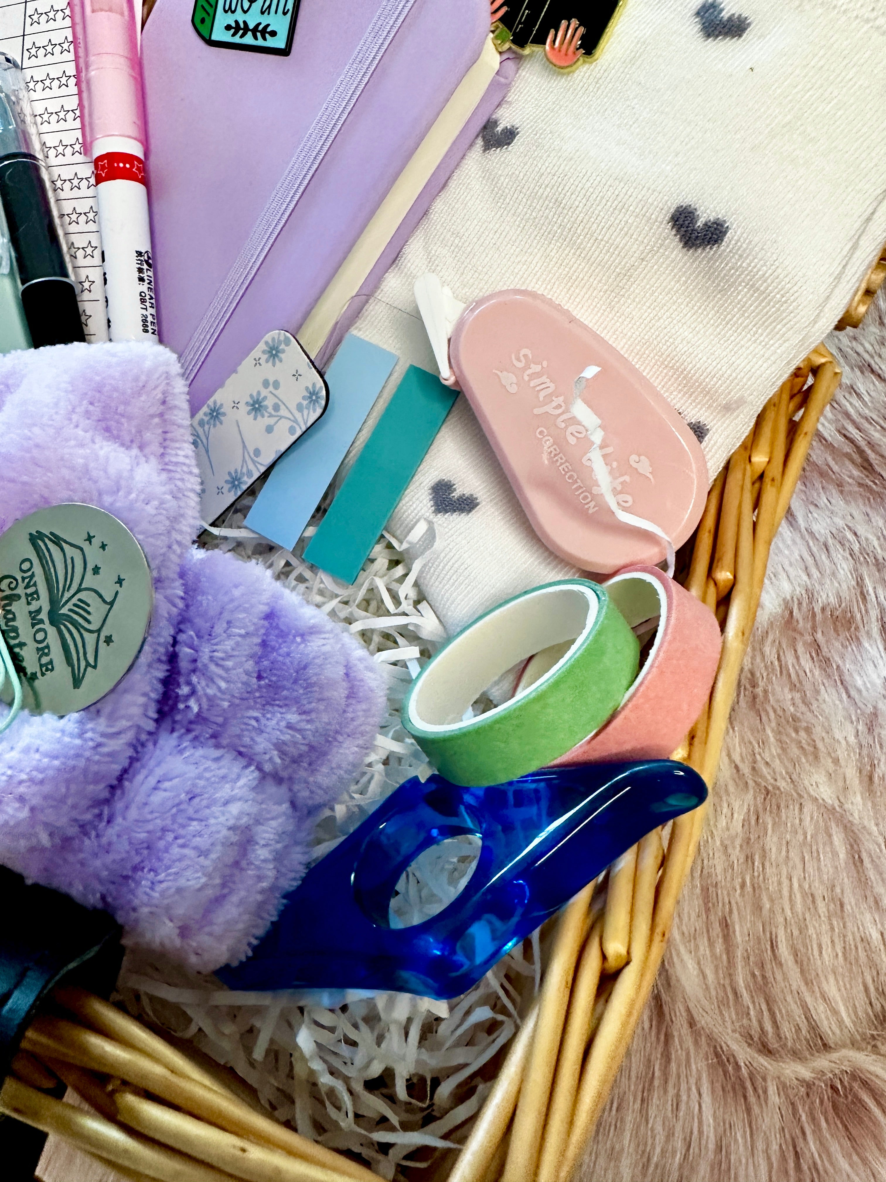 Book Lover’s Gift Box